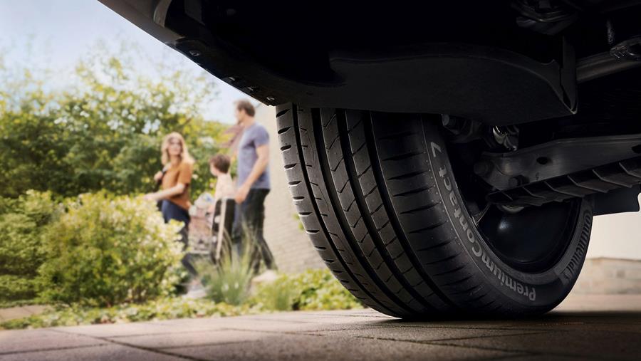 Waarom moeten je klanten voor zomerbanden kiezen?