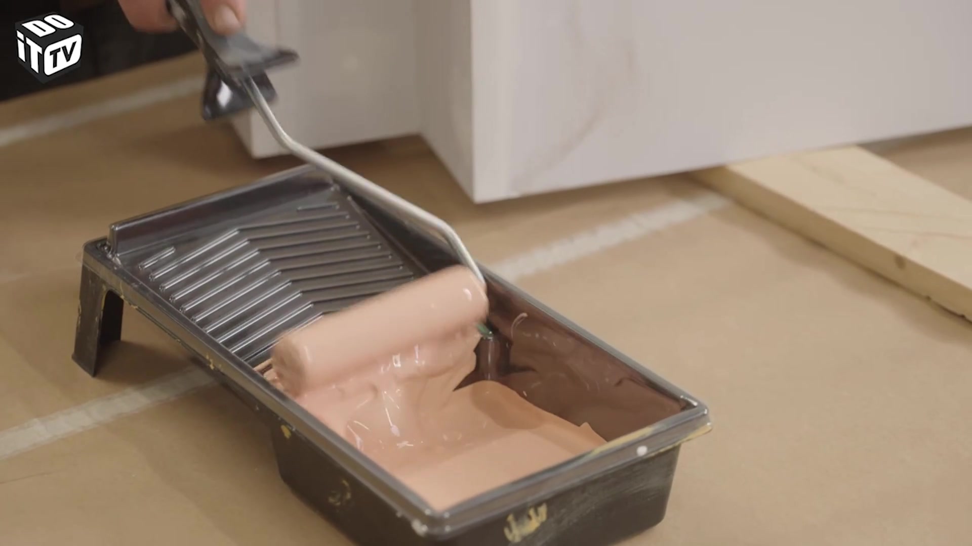 Bureau et lit en un: construire les éléments